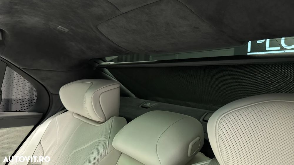 BMW Seria 7 740 xDrive MHEV - 38