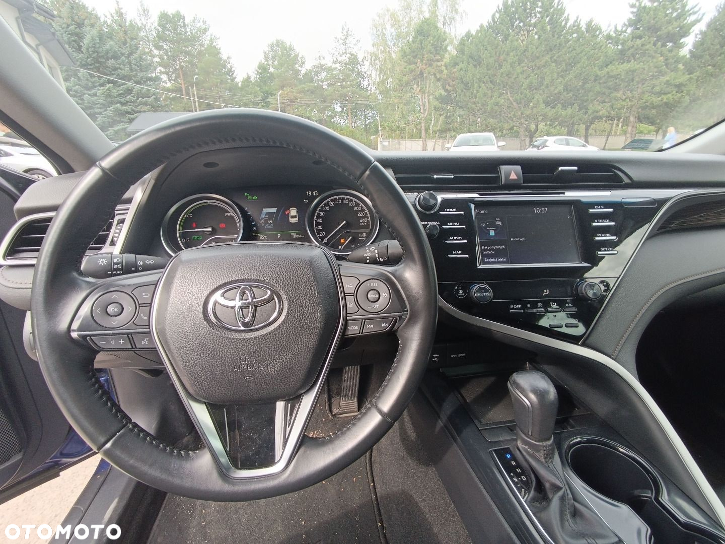 Toyota Camry - 7