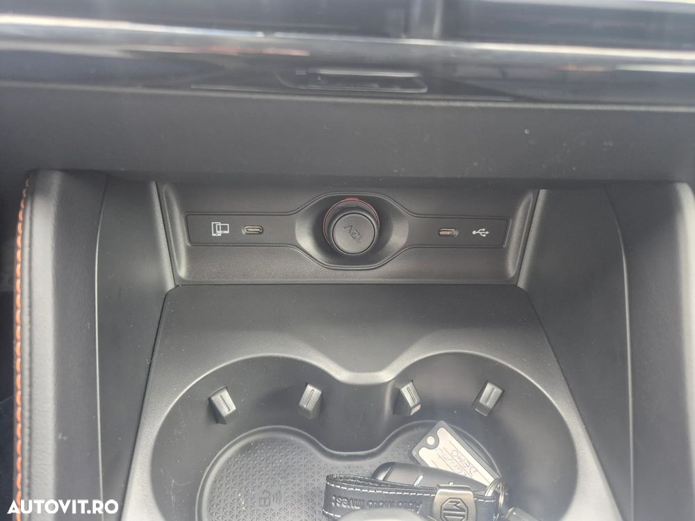 MG EHS 1.5 T-GDi AT PHEV Exclusive - 26