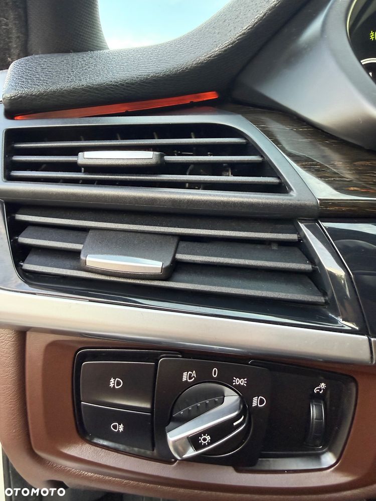 BMW X5 xDrive40e - 27