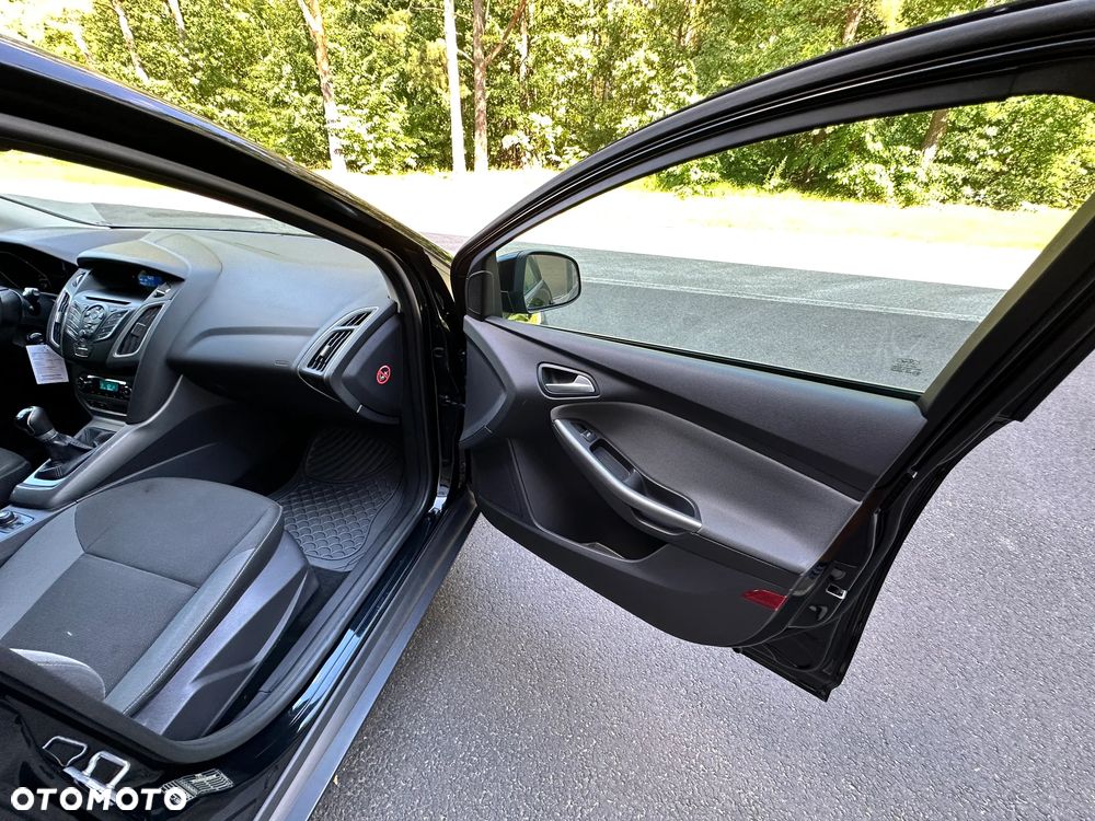 Ford Focus 1.6 Edition Start - 28