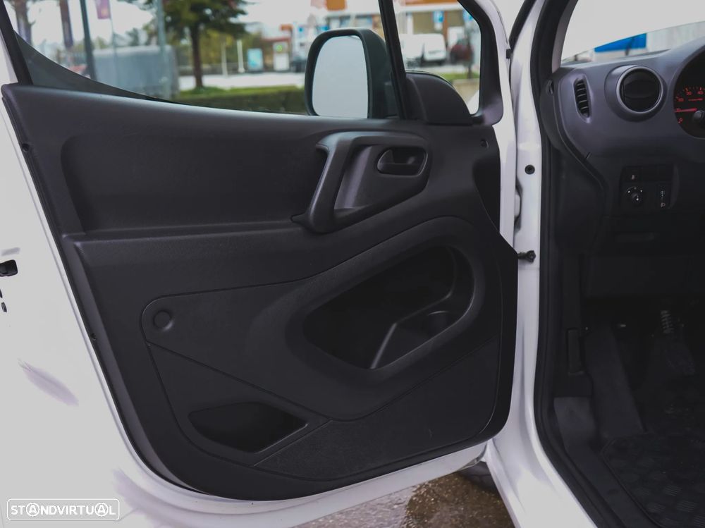 Peugeot PARTNER  1.6 BLUEHDI 100 - 28