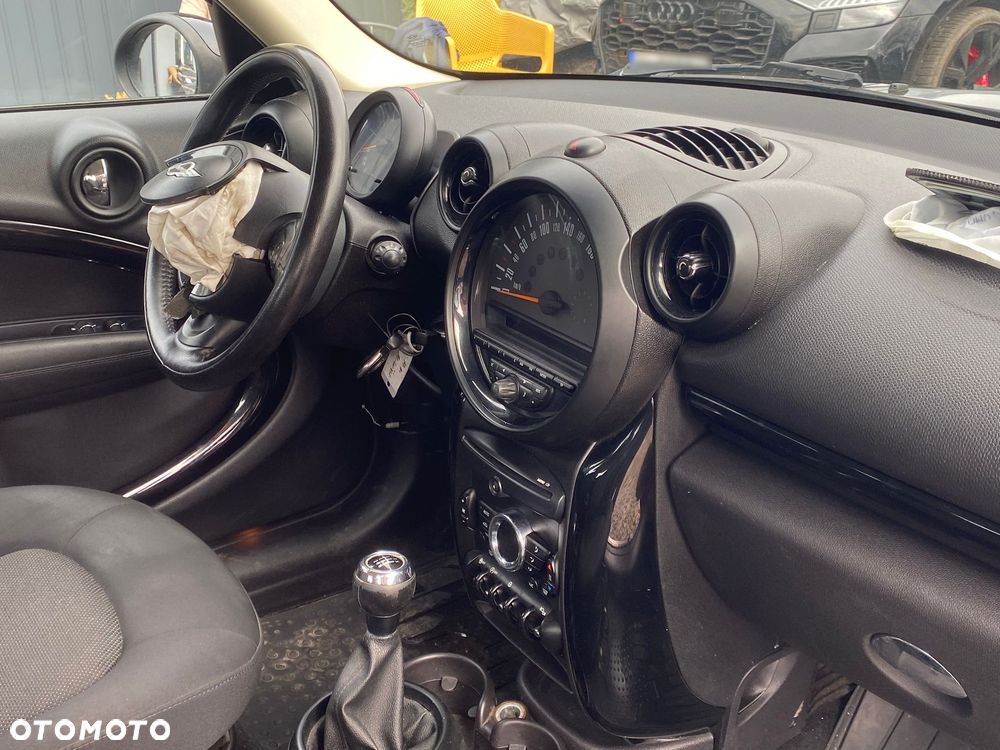 MINI Countryman Cooper D ALL4 - 14