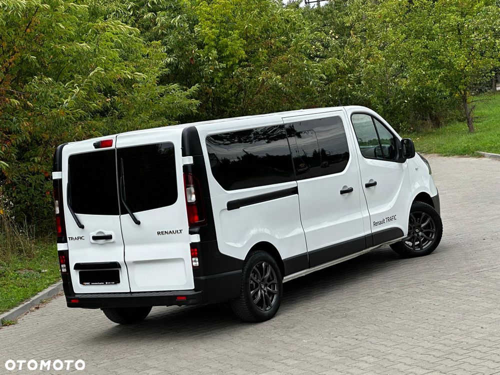 Renault Trafic Grand 2.0 dCi EDC - 7