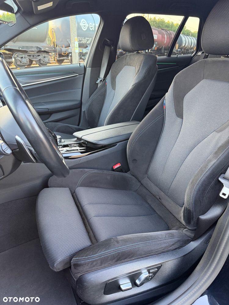 BMW Seria 5 530d xDrive mHEV M Sport sport - 9