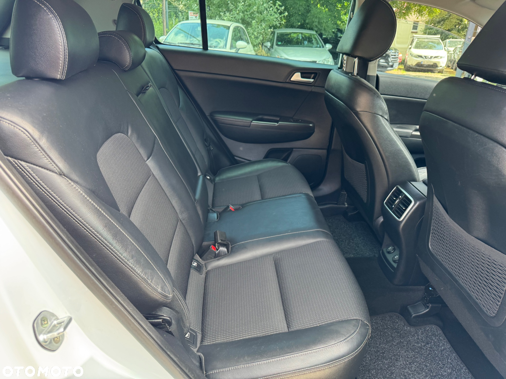 Kia Sportage - 25