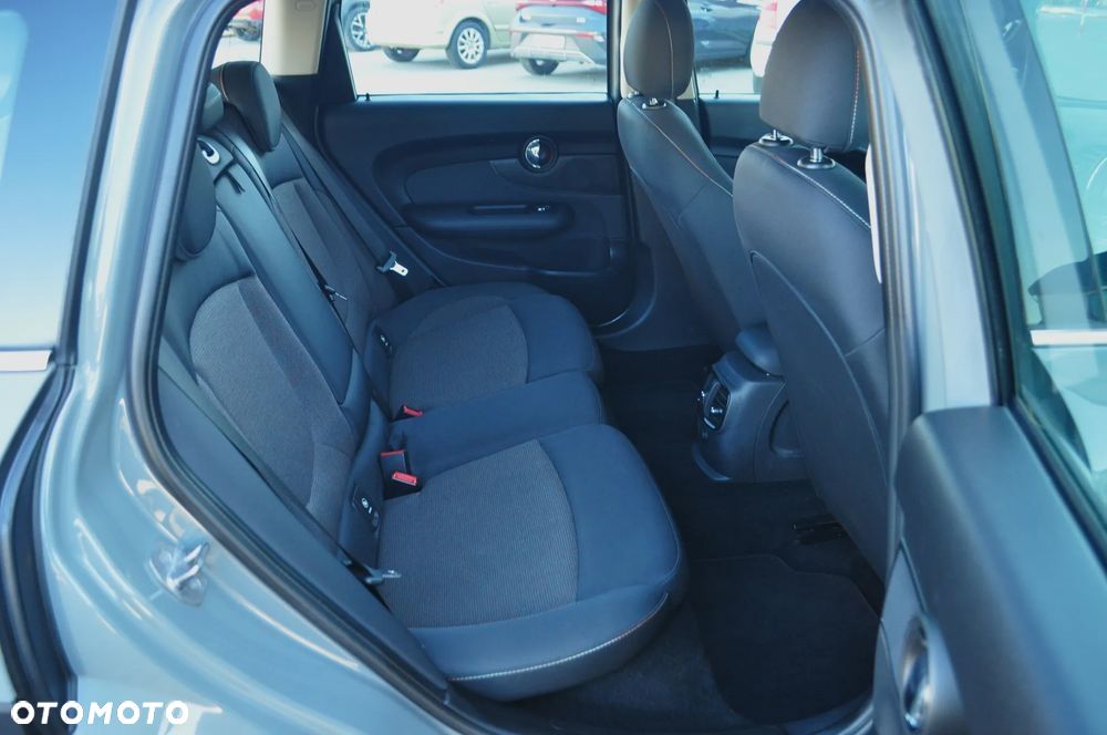 MINI Clubman Cooper D Essential Trim - 31