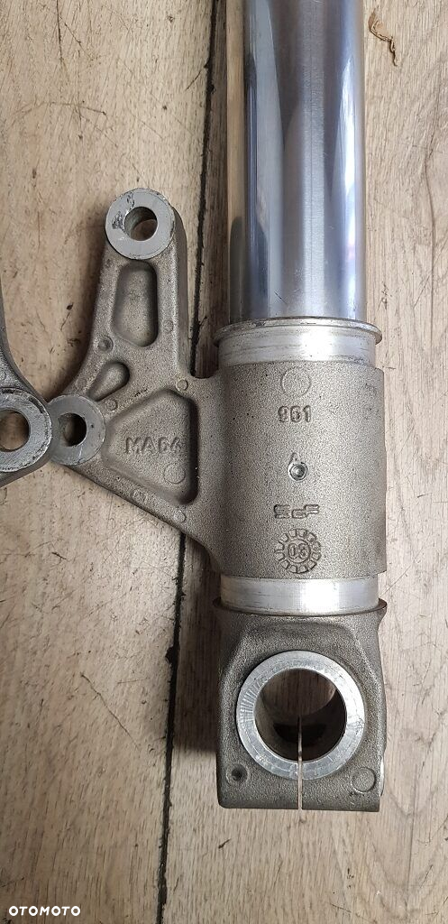 Laga lagi rury Ducati Monster 620 M4 02-06 - 7