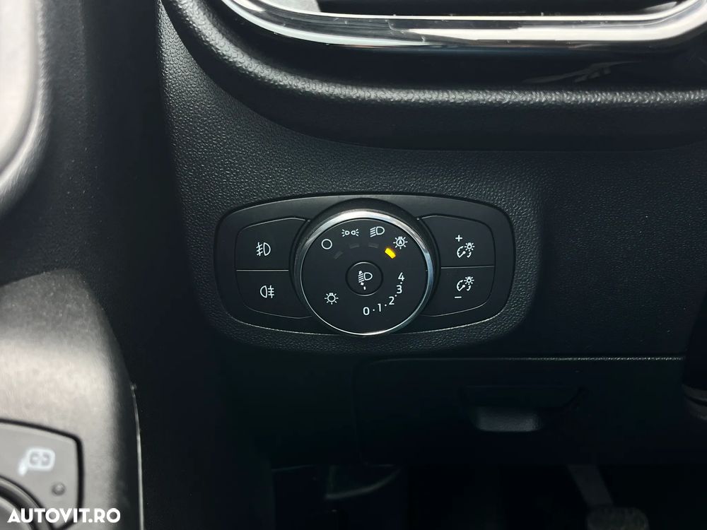 Ford Fiesta - 20