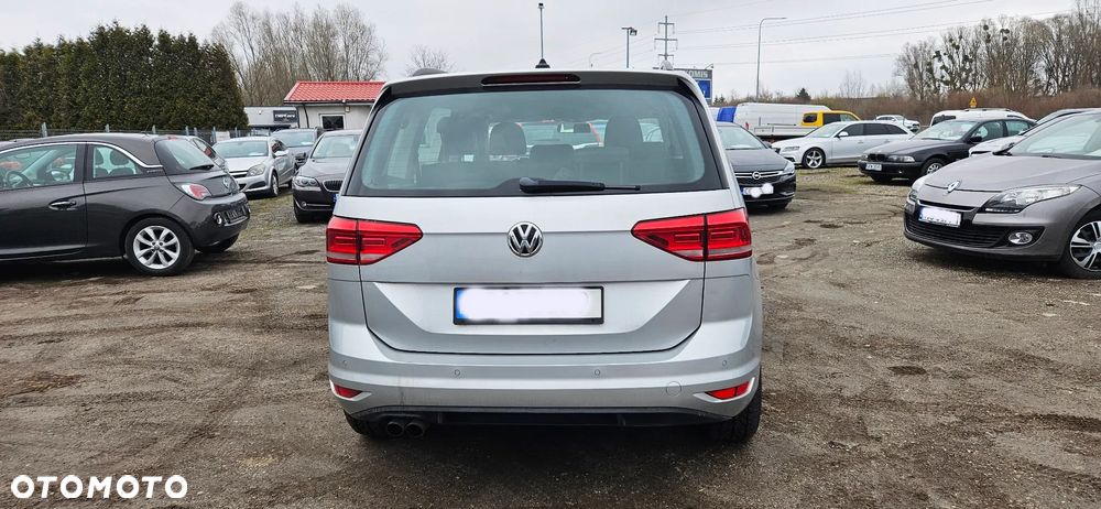 Volkswagen Touran 1.4 TSI (BlueMotion Technology) DSG Comfortline - 4