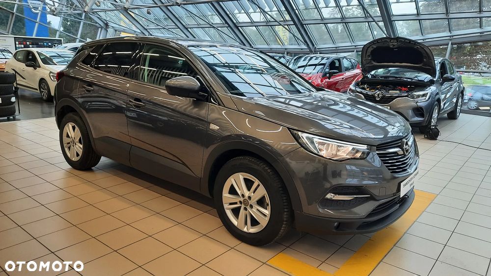 Opel Grandland X 1.2 Start/Stop Automatik Business Edition - 2