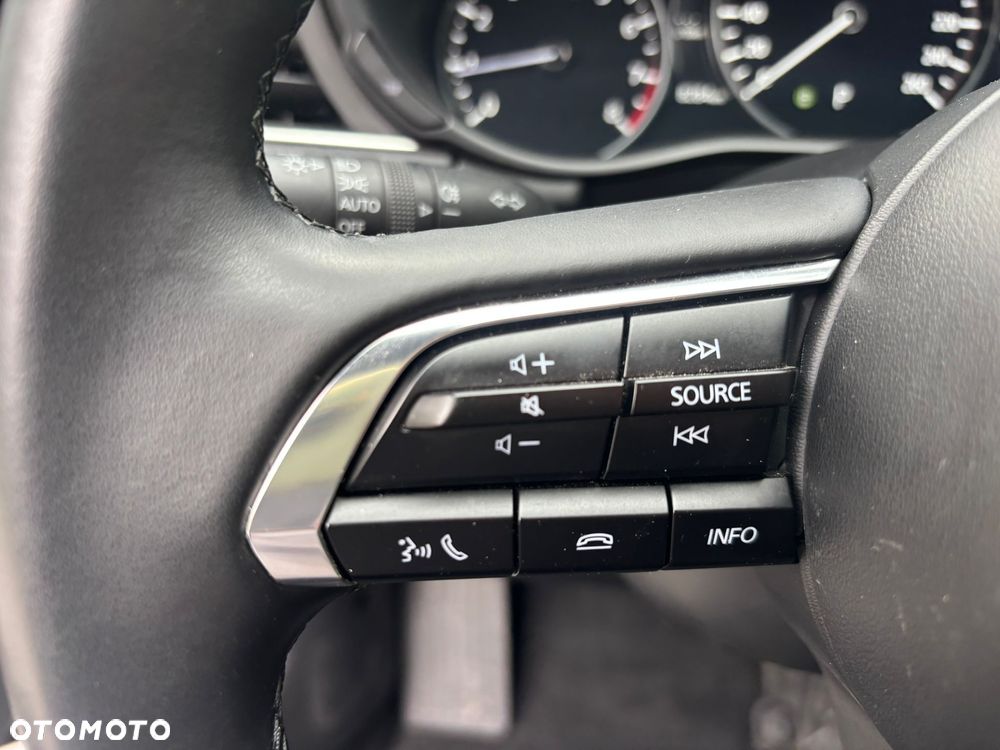 Mazda 3 e-SKYACTIV-G 122 M HYBRID DRIVE HOMURA - 17