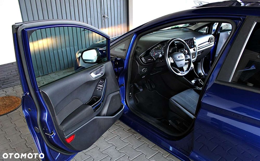 Ford Fiesta - 10