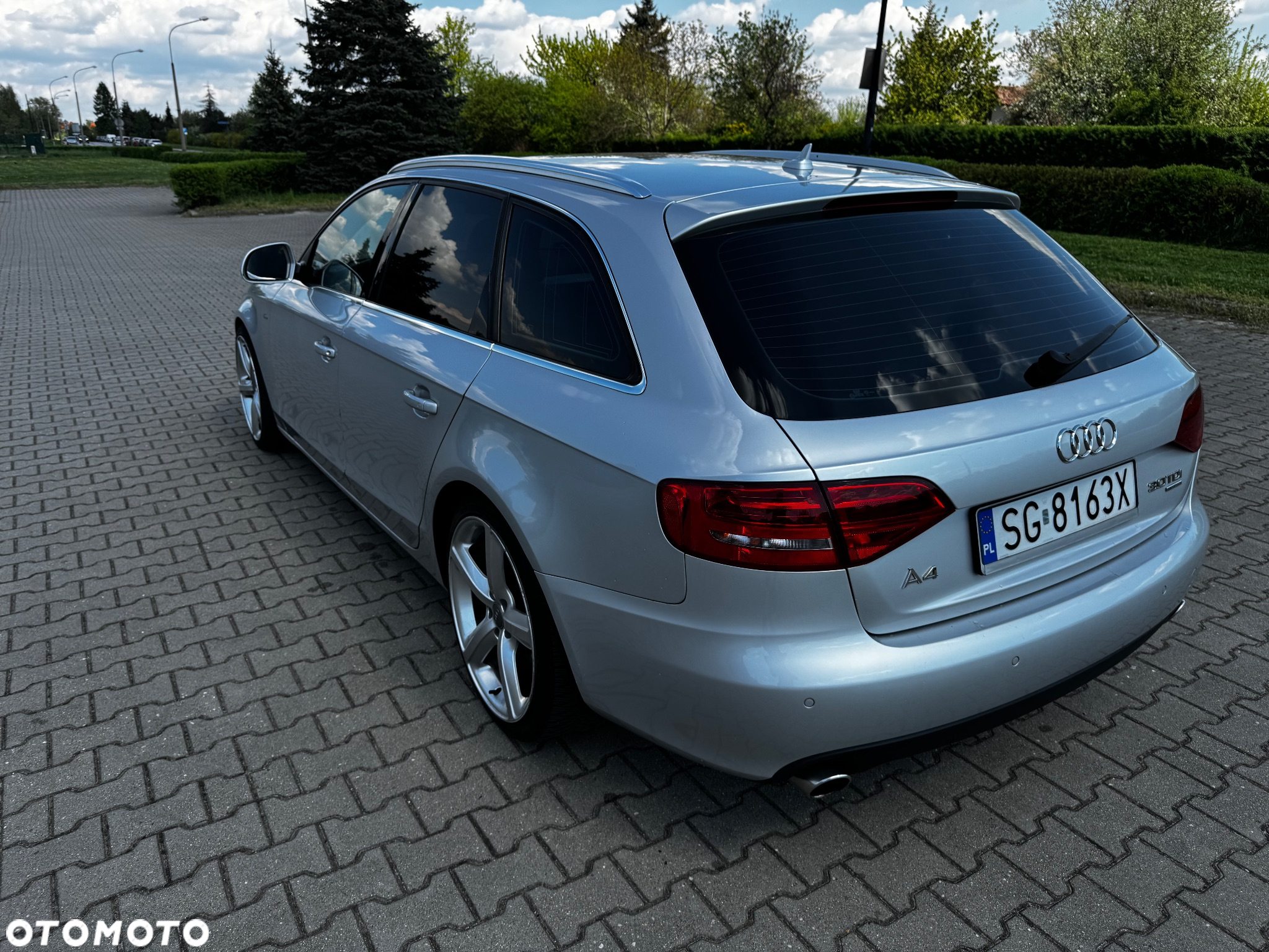Audi A4 Avant - 7