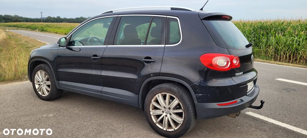 Volkswagen Tiguan - 4