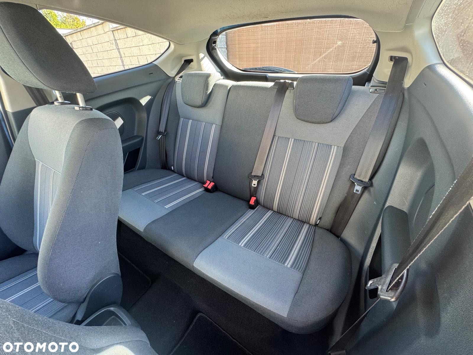 Ford Fiesta 1.25 Ambiente - 7