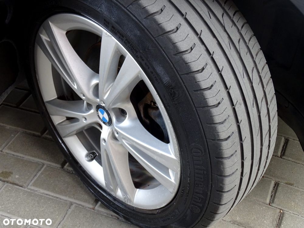 BMW Seria 2 216d Luxury Line - 23