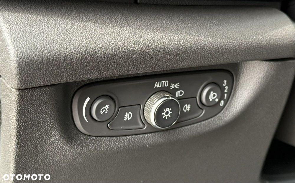 Opel Insignia 2.0 CDTI Innovation S&S - 31