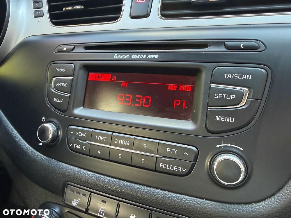 Kia Ceed 1.6 GDI L - 18