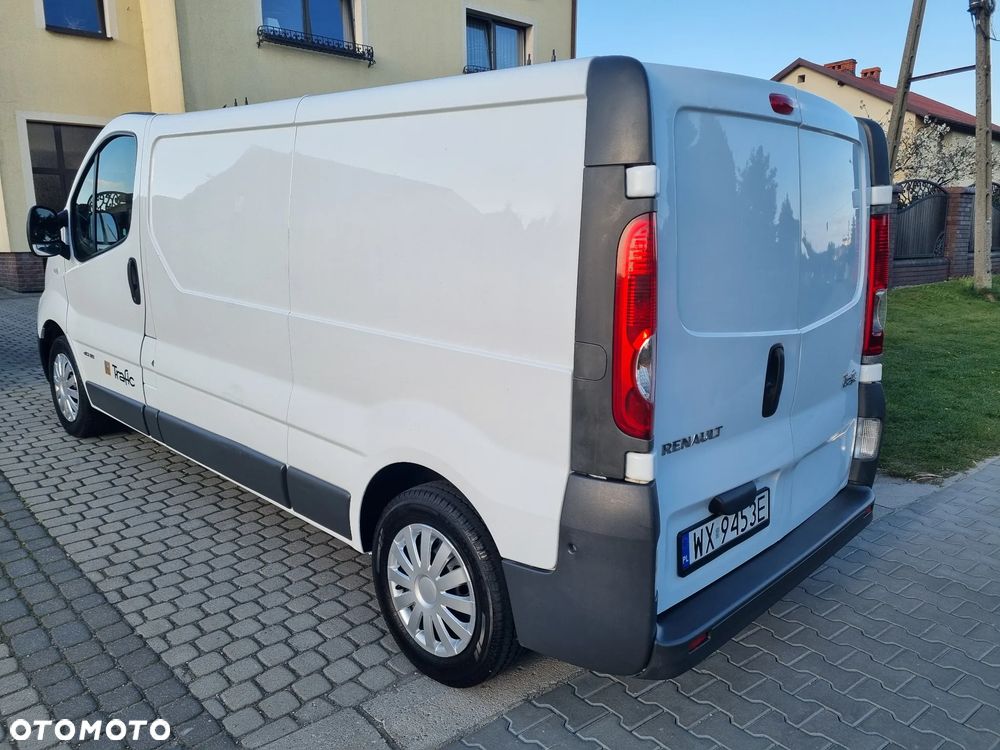 Renault TRAFIC L2H1 - 8