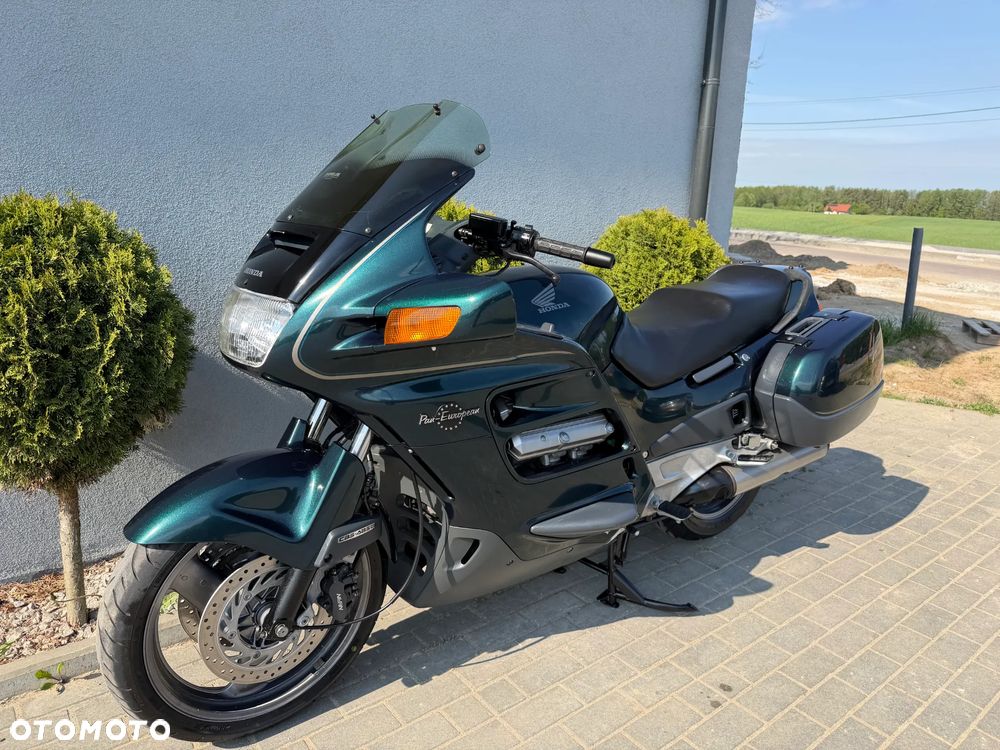 Honda ST - 7