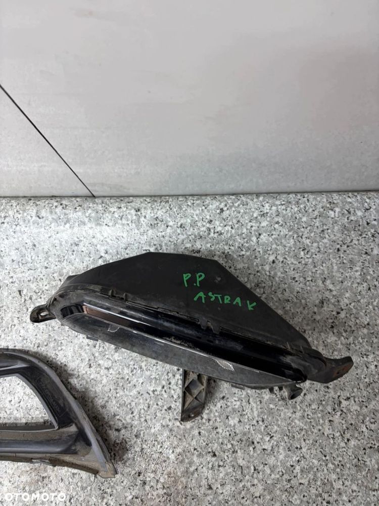 lampa halogen prawy przód opel astra k v 2015-2022 13401154 662588537 - 5
