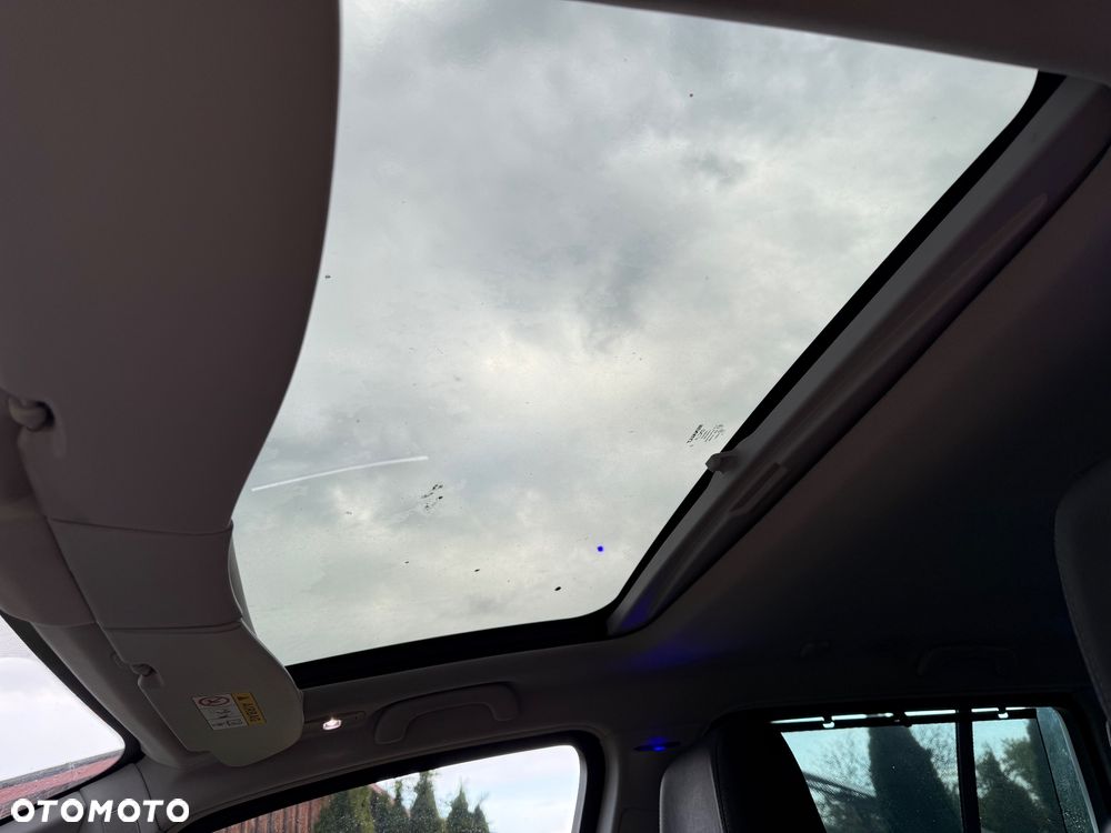 Renault Espace 1.6 dCi Energy Initiale Paris EDC 7os - 25