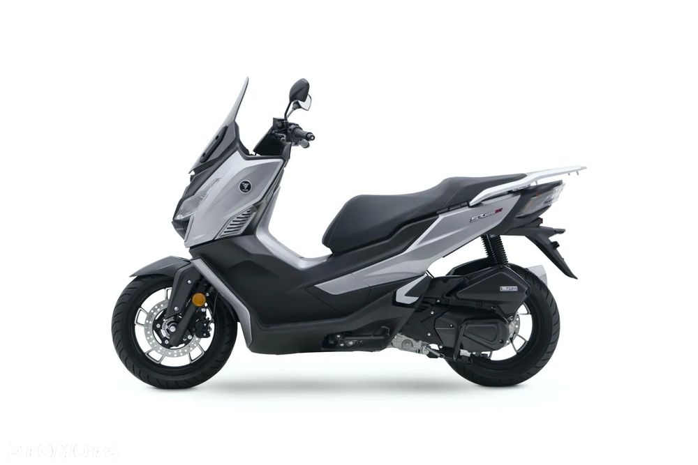 VOGE SR1 - 5