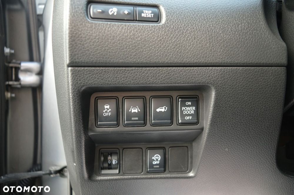 Nissan X-Trail - 7