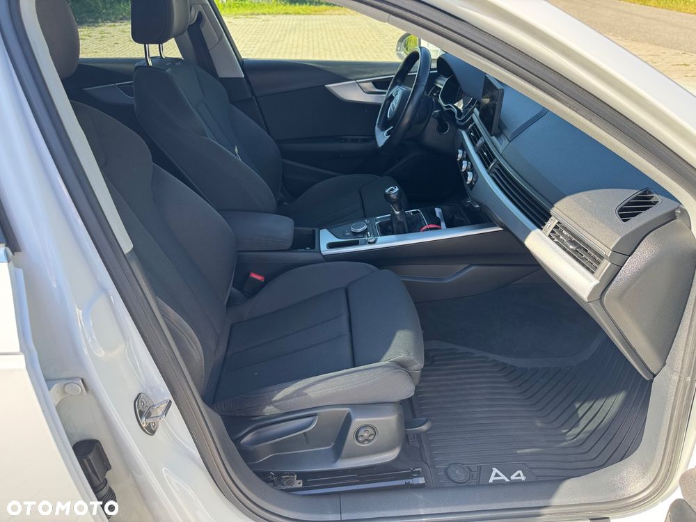 Audi A4 Avant 2.0 TDI DPF S line Sportpaket - 30