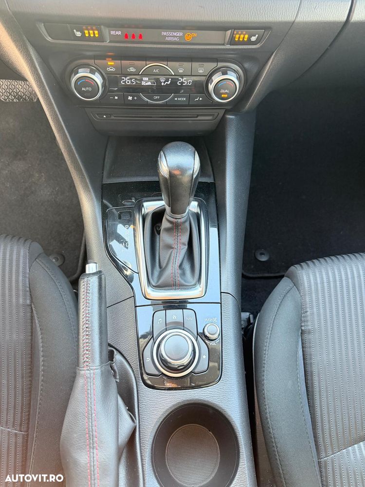 Mazda 3 SKYACTIV-D 150 Automatik Sports-Line - 19