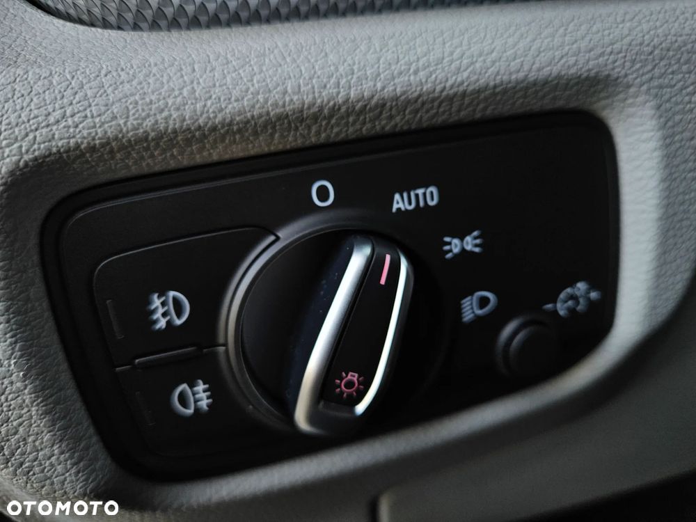 Audi A3 Sportback 1.4 TFSI S tronic Attraction - 28