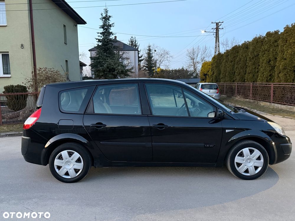 Renault Grand Scenic - 6