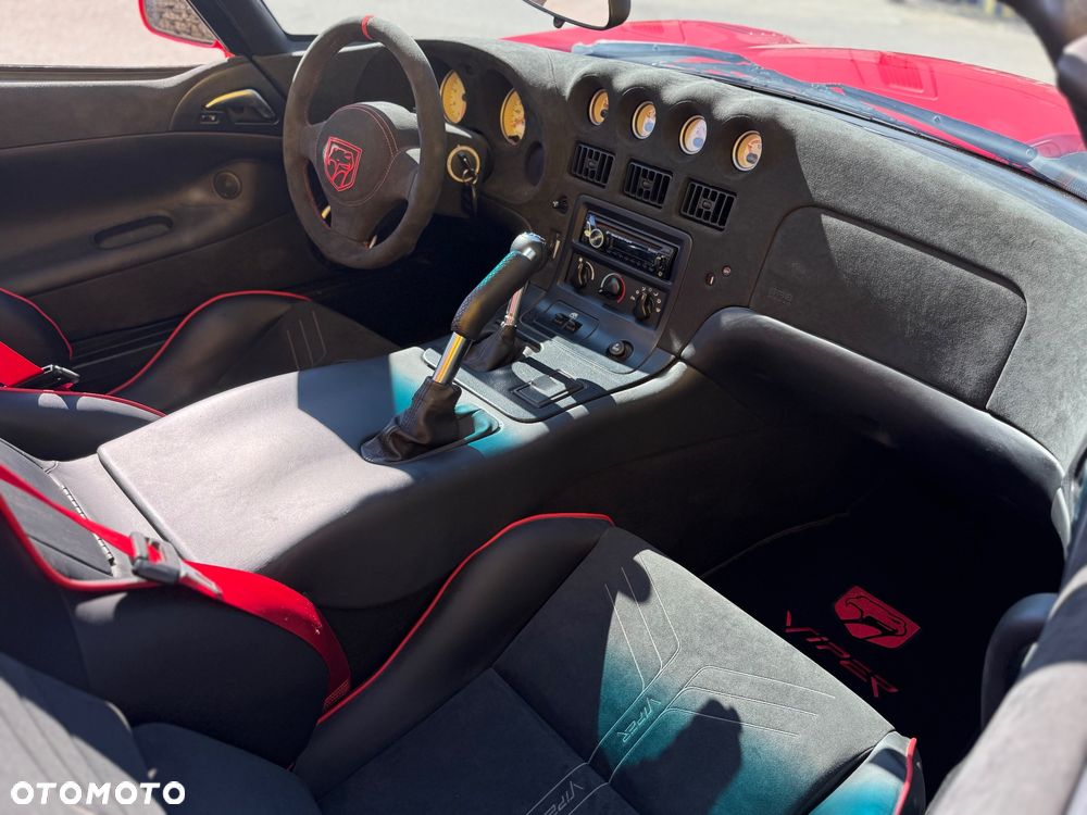 Dodge Viper - 40