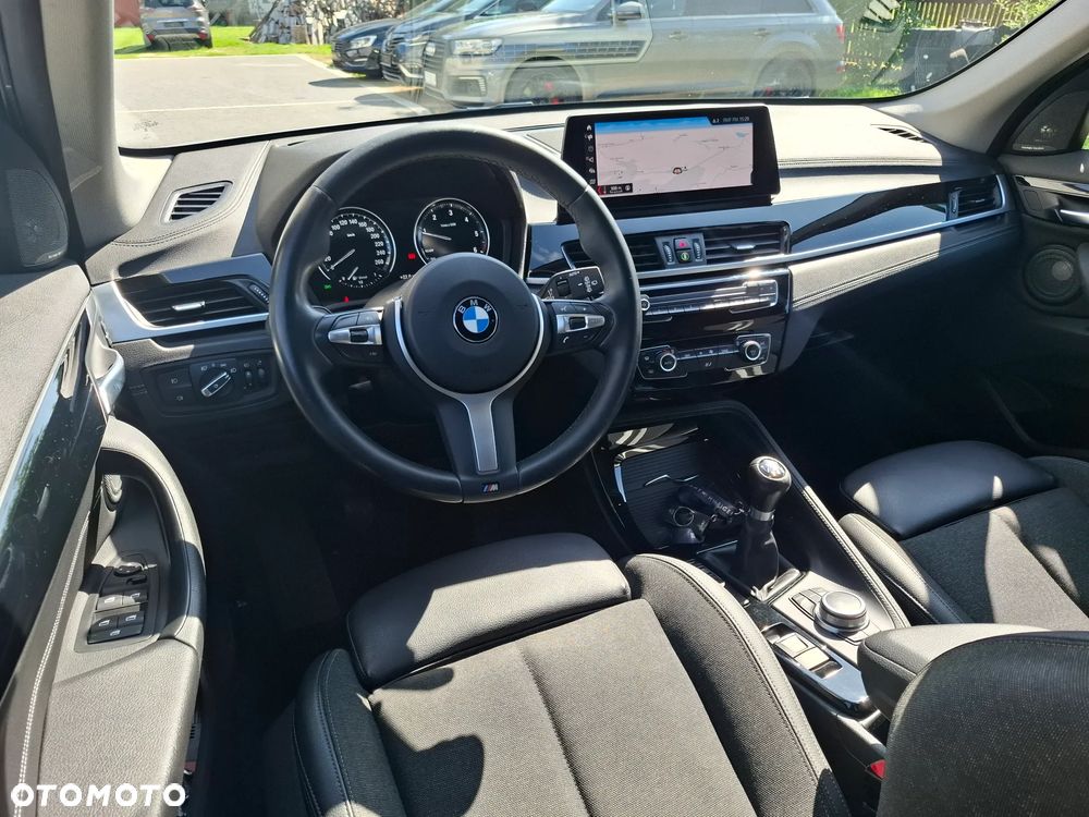 BMW X1 sDrive18d Sport Line - 9