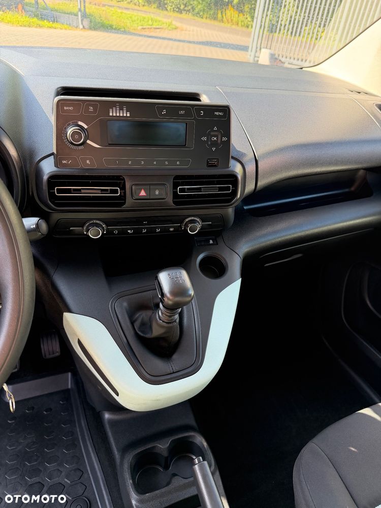 Citroën Berlingo M 1.2 PureTech Feel S&S - 10