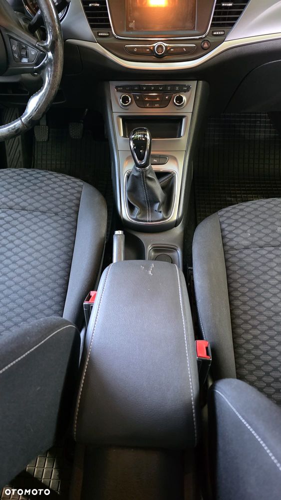 Opel Astra 1.4 T Enjoy - 16