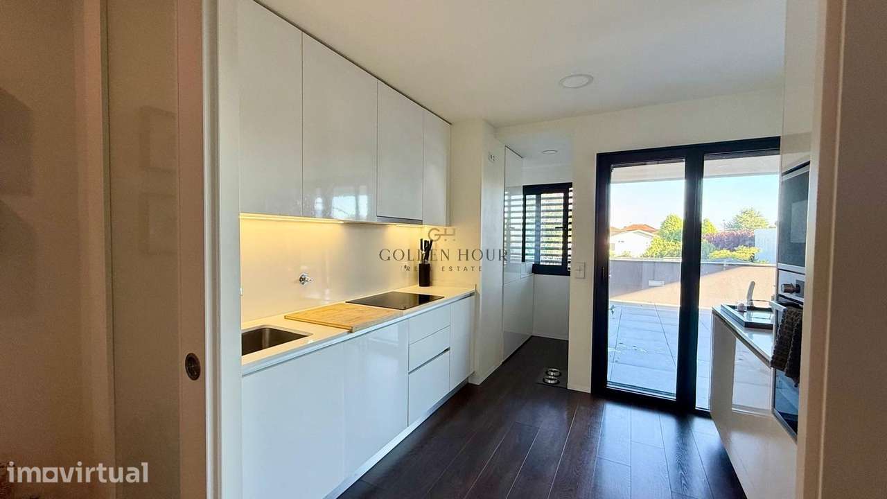 Apartamento T1 com Terraço em Vilar do Paraíso - Grande imagem: 4/24
