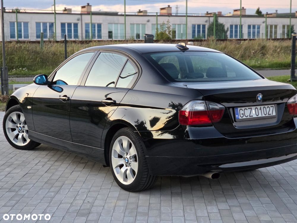 BMW Seria 3 - 26
