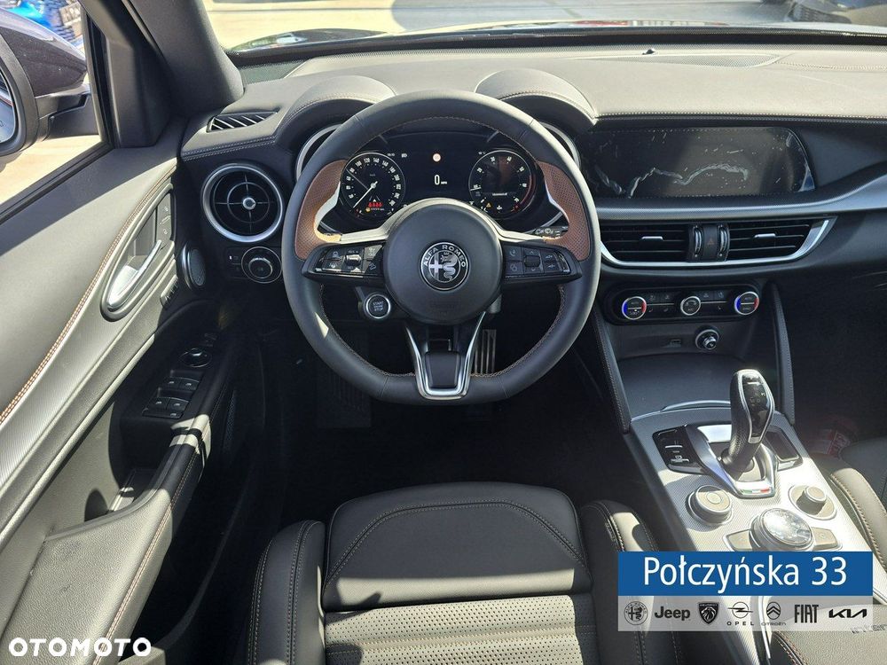 Alfa Romeo Stelvio - 27