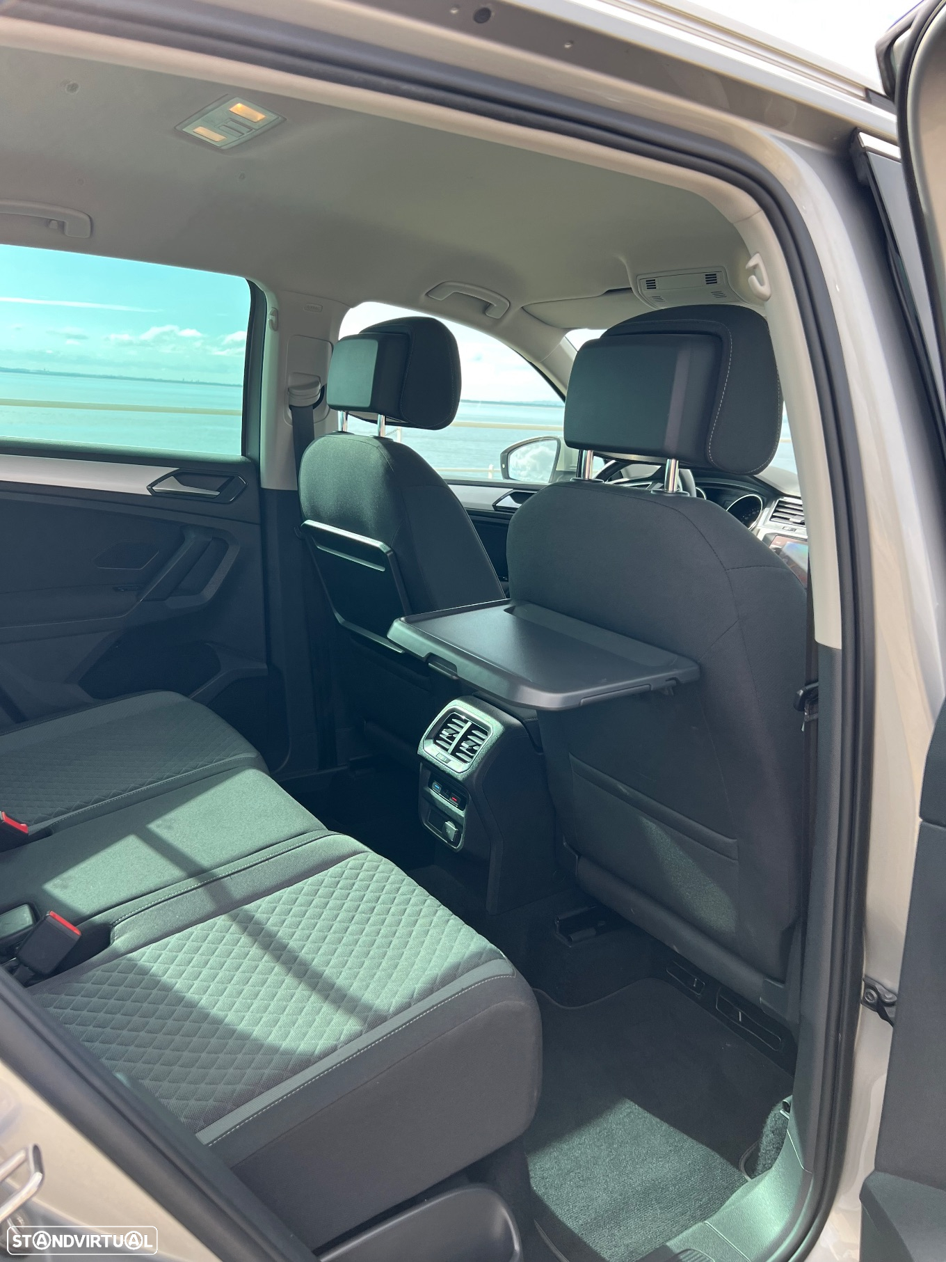 VW Tiguan 1.6 TDI Confortline - 31