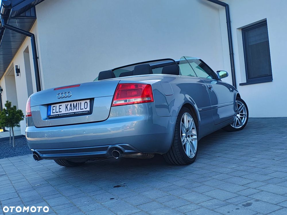 Audi A4 Cabrio 1.8 T multitronic - 5