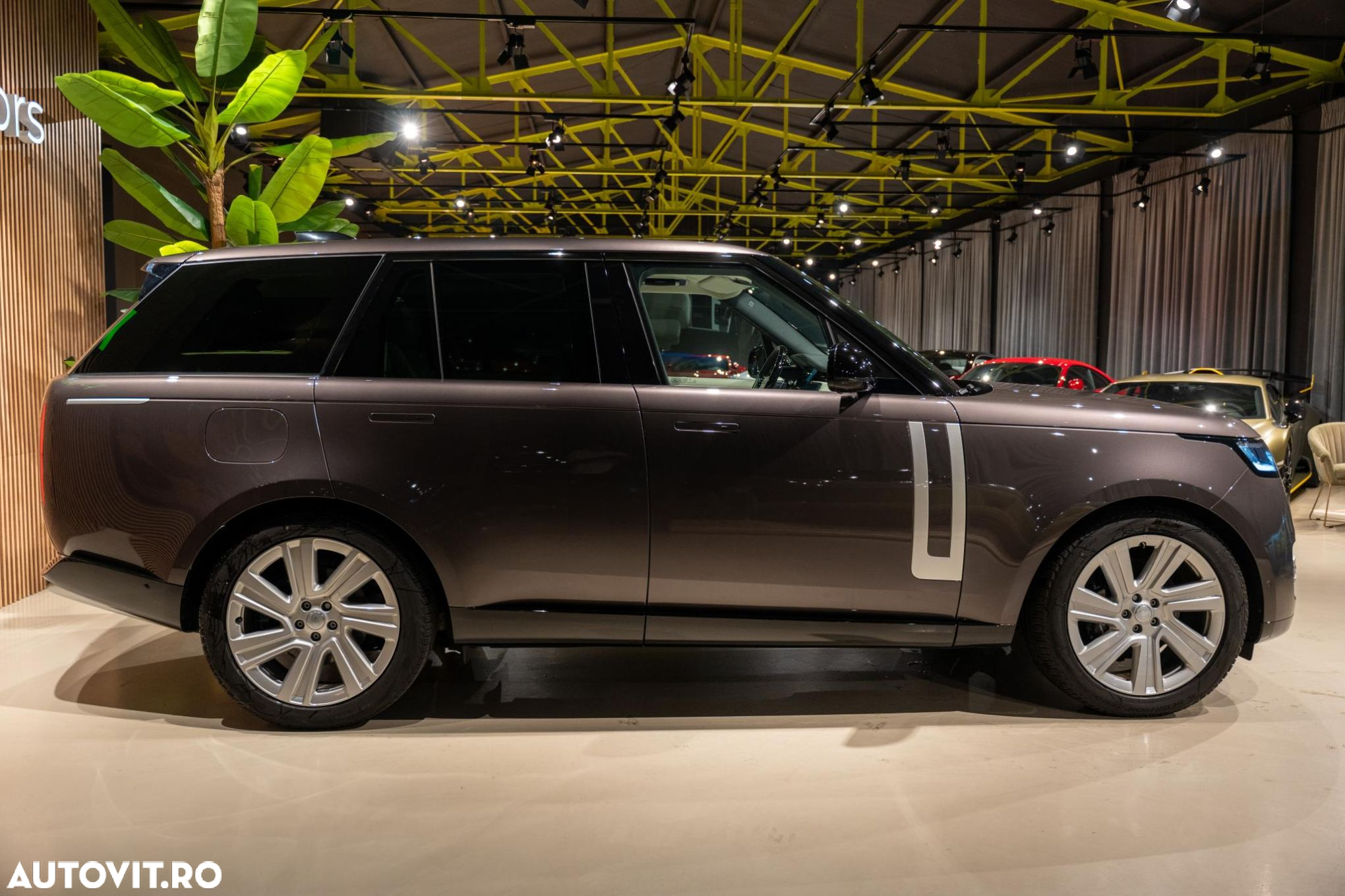 Land Rover Range Rover - 27