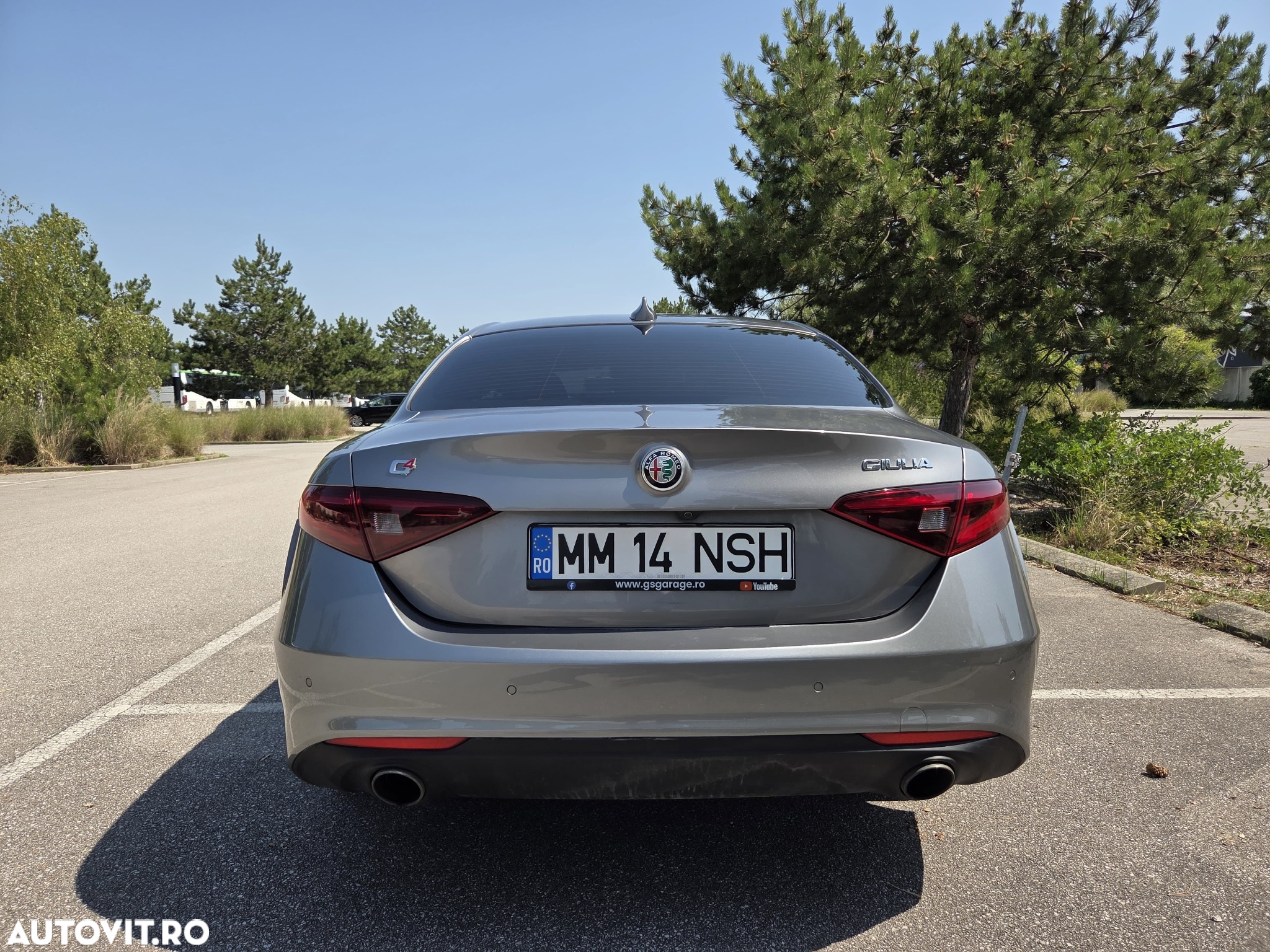 Alfa Romeo Giulia 2.0 Turbo AWD AT8 Veloce - 2