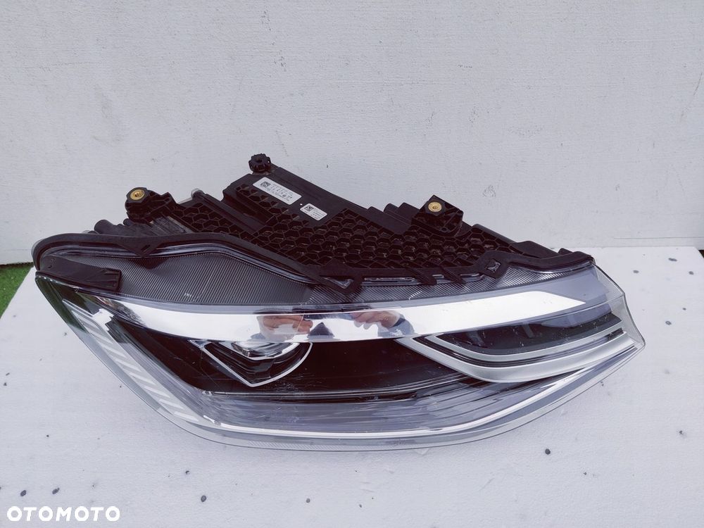 Lampa LED prawa Vw Caddy 5 2k8941036f - 2