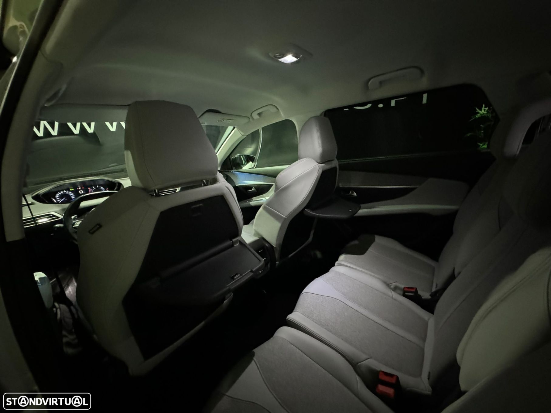 Peugeot 5008 1.5 BlueHDi Allure EAT8 - 56