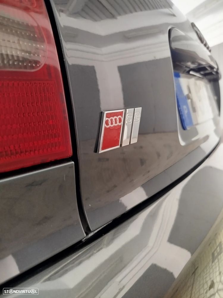 Audi S3 1.8 T quattro - 16