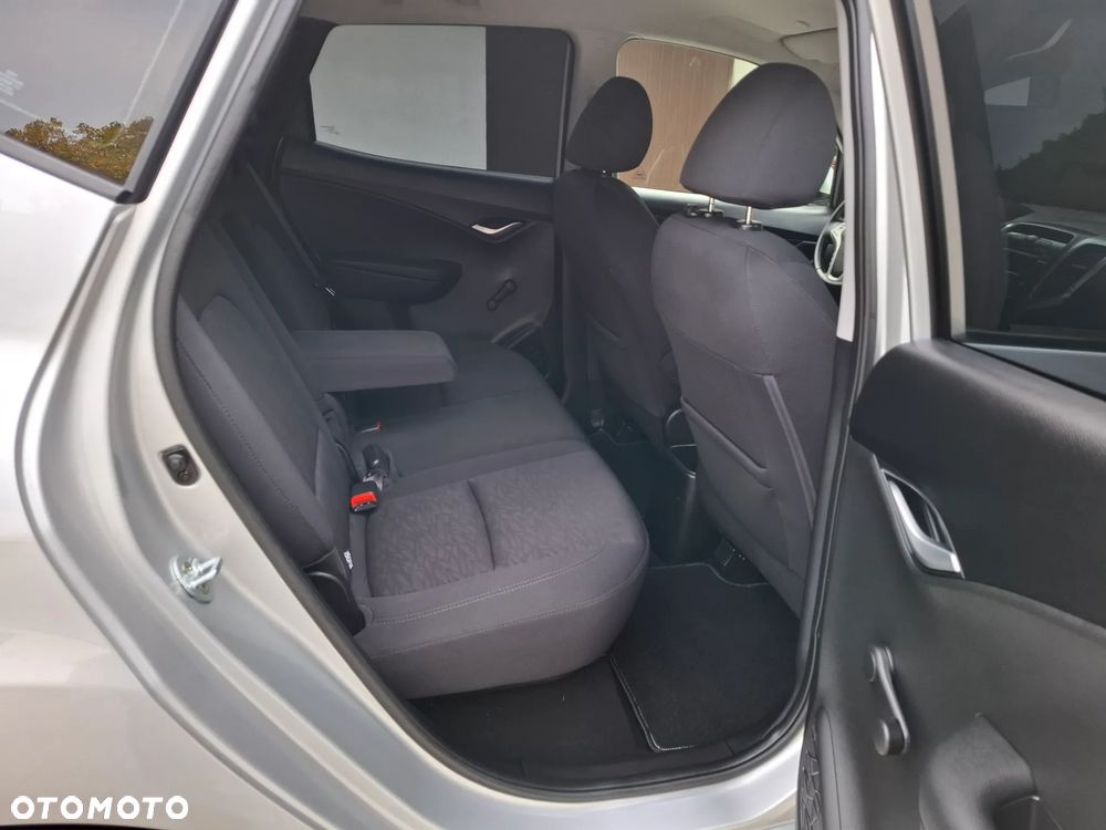 Hyundai ix20 - 18
