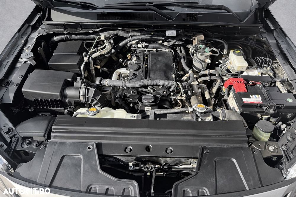 Nissan Navara Double Cab N-Connecta - 14