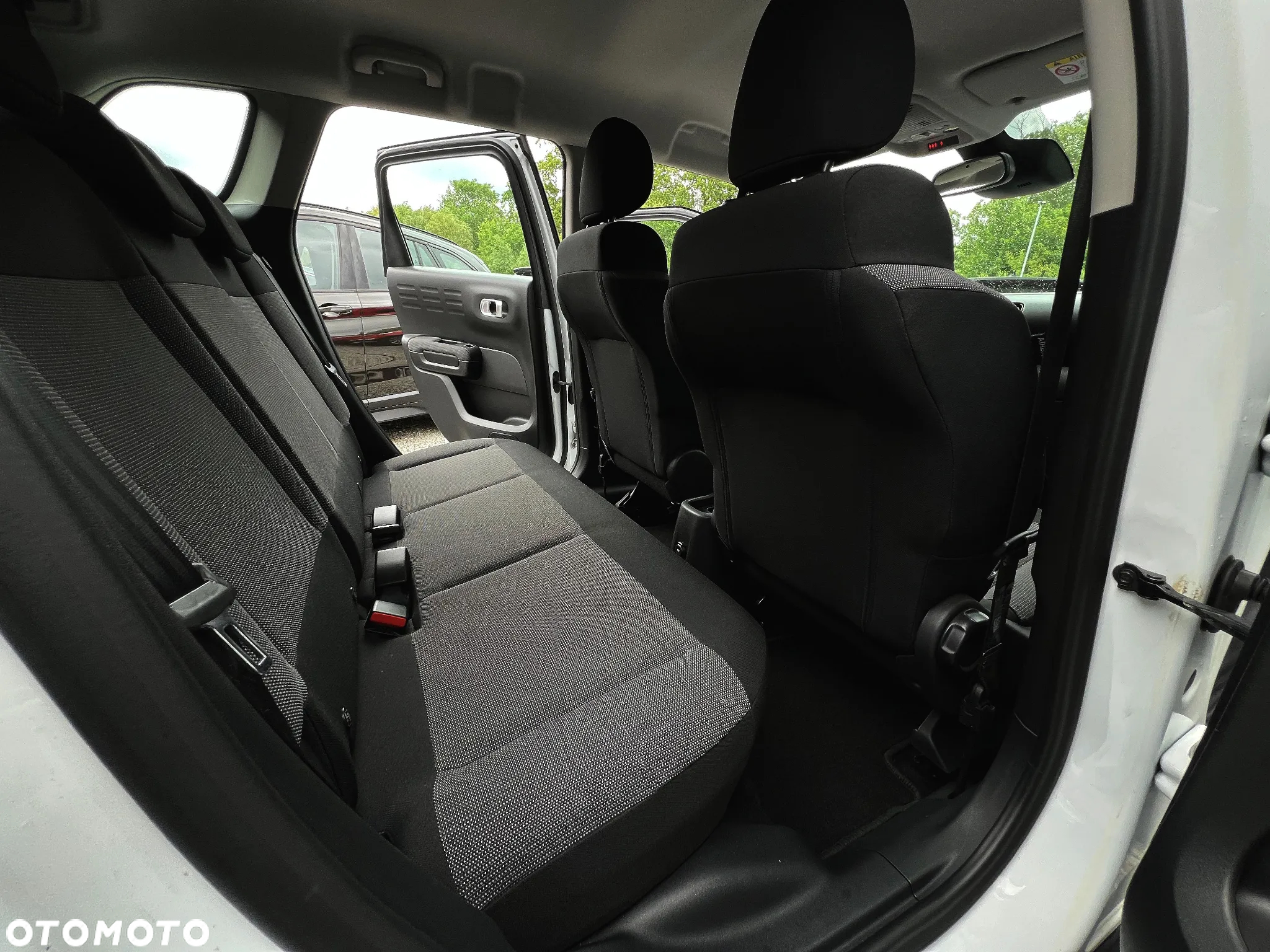 Citroën C3 Aircross 1.6 BlueHDi Shine S&S - 19